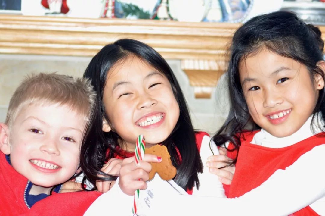 27年双胞胎姐妹寻亲记,双胞胎姐妹花帮父母寻亲