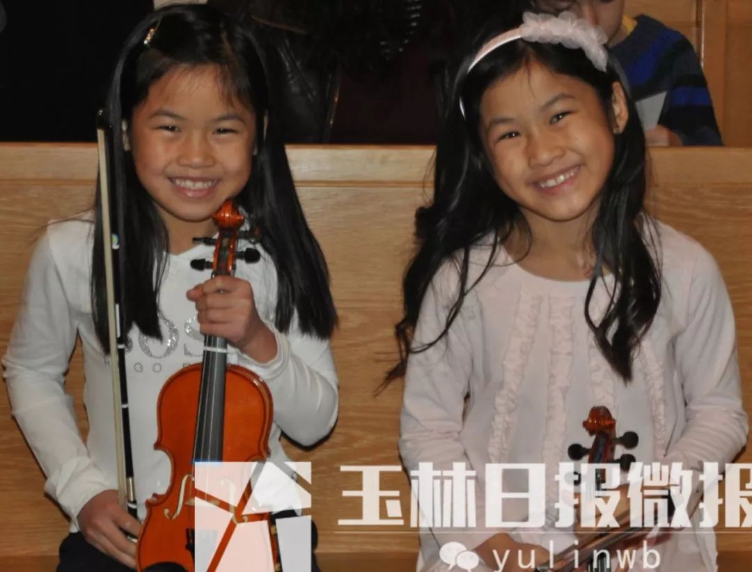 27年双胞胎姐妹寻亲记,双胞胎姐妹花帮父母寻亲