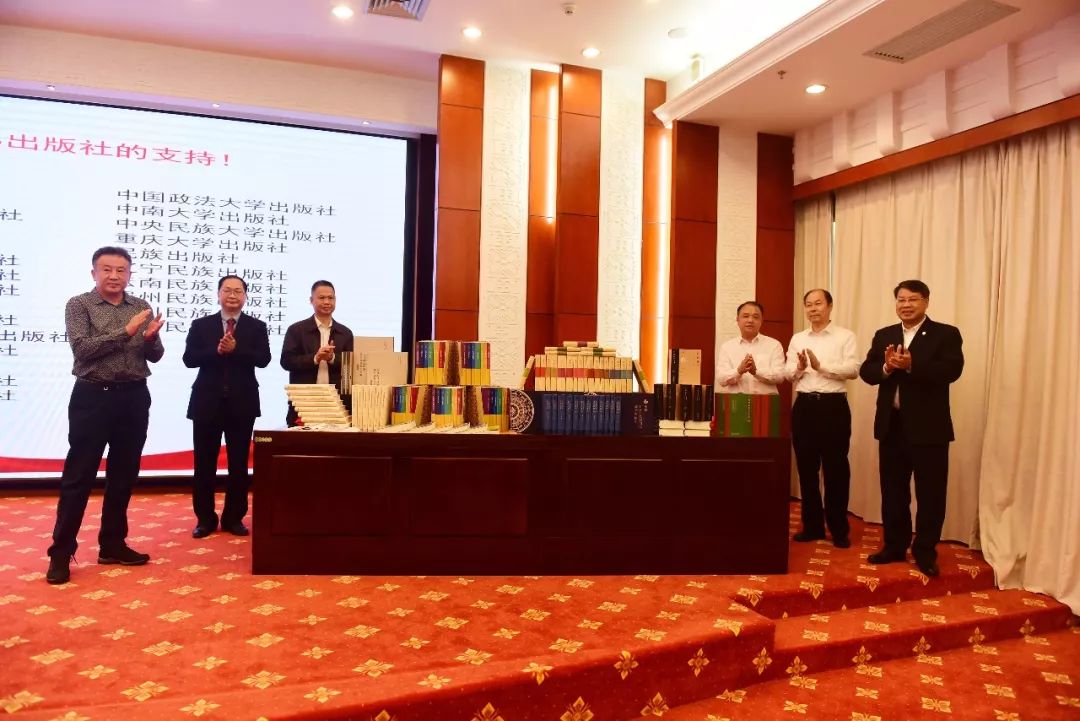 广西师大出版社新书,广西师大出版社最近出的新书