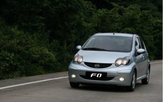 比亚迪f02013款1.0lamt悦酷型,比亚迪f0新车多少钱多大排量