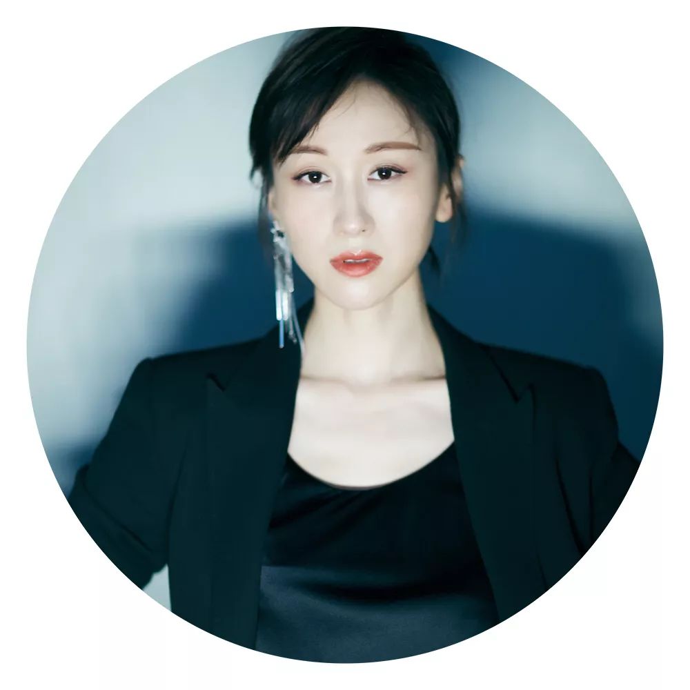 圣诞节出没的绿毛怪,圣诞节绿毛怪格林奇真人版