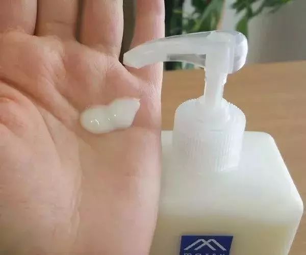 爆款好物秋冬身体乳护肤品,好物推荐身体乳美白