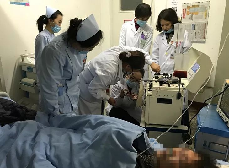 甘肃省中医院血液科成功开展多例血细胞单采分离去除术
