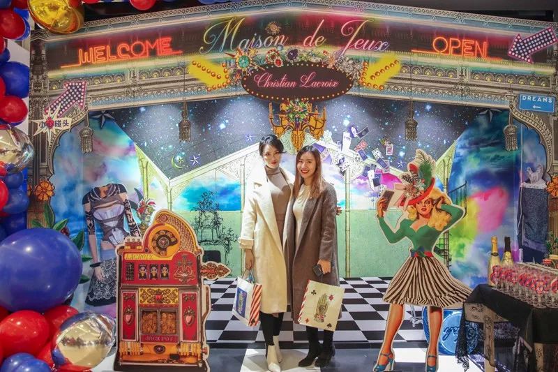 宅sir帮年轻人找到了自己的“广场舞”