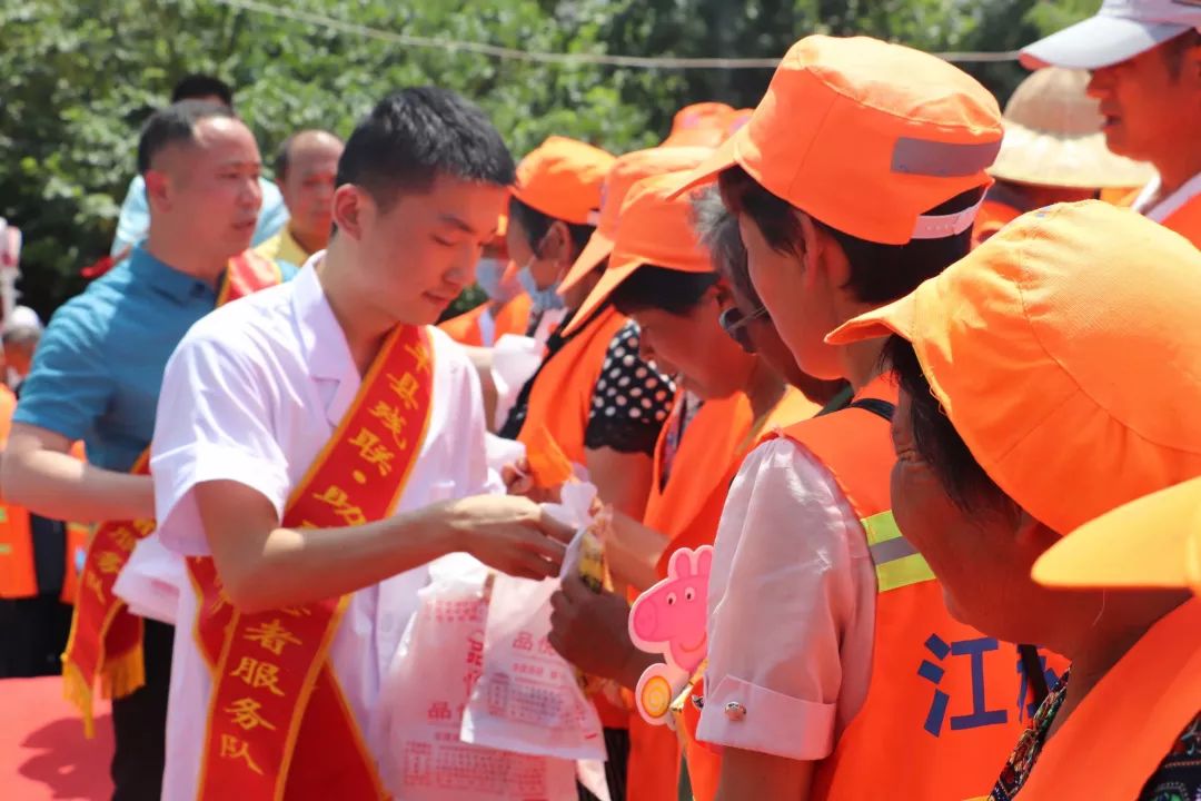 2018年自留地公益大盘点：4600余人参与，带着爱和使命前行！