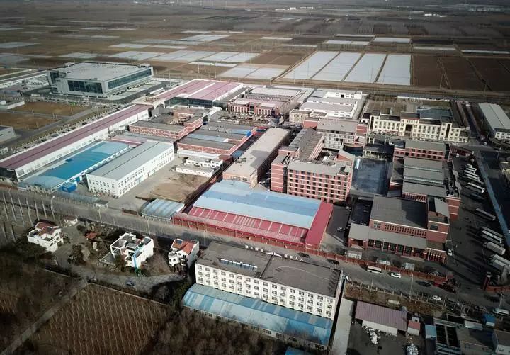 感染新冠脸上掉皮女子,女子感染新冠脸脱皮