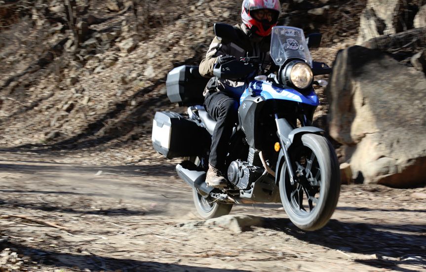 铃木骊驰250和豪爵gw250哪个好,豪爵铃木三兄弟配置对比表