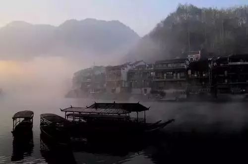 沈从文逃学记故事,沈从文求学经历