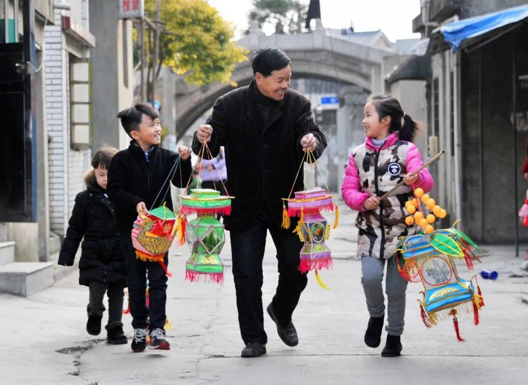 重温古韵历史文化名镇,描绘新家园