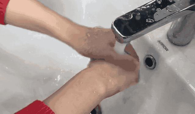 轻松卸妆一步到位,轻松卸妆净透毛孔