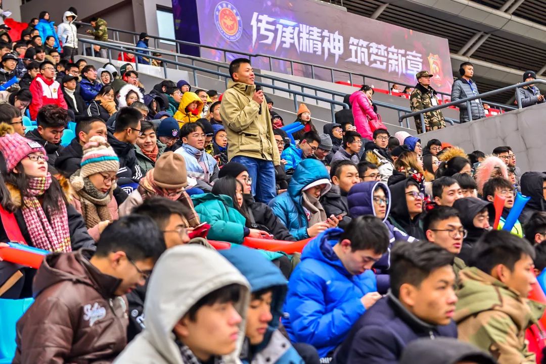 李铁消防员,消防员李铁