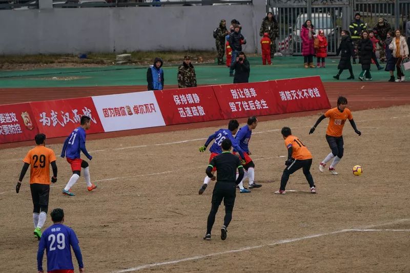 李铁消防员,消防员李铁