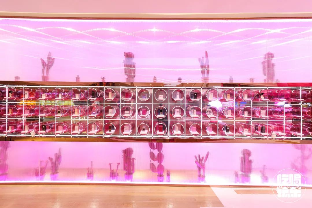 元旦新年就来2751YOLO城市广场，500元友阿购物卡免费送！