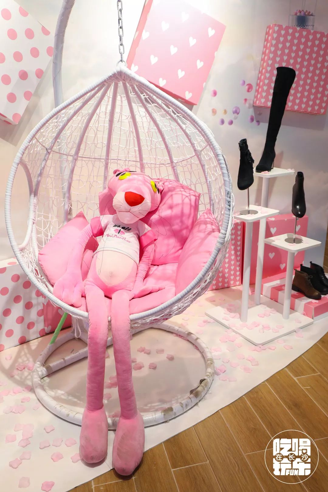 元旦新年就来2751YOLO城市广场，500元友阿购物卡免费送！