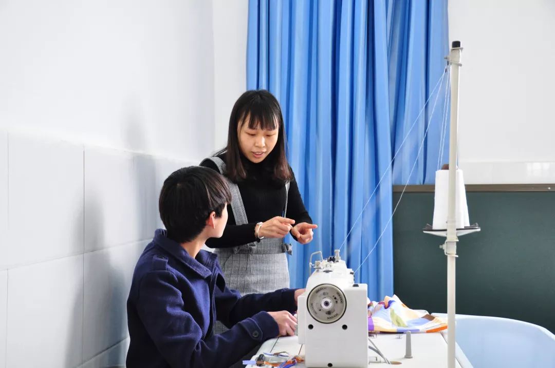 最美的风景在路上在心里,最美的风景在心里也在路上