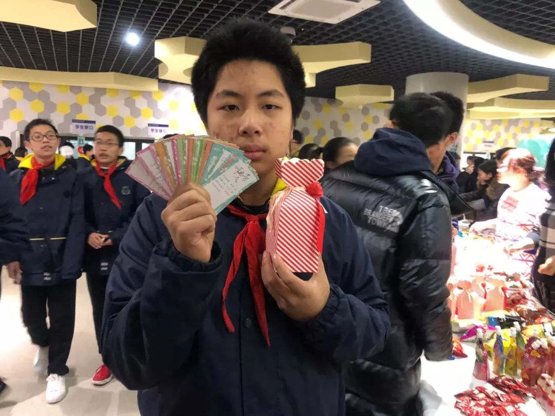 滨江这么多学校上演同一幕，太好玩了~