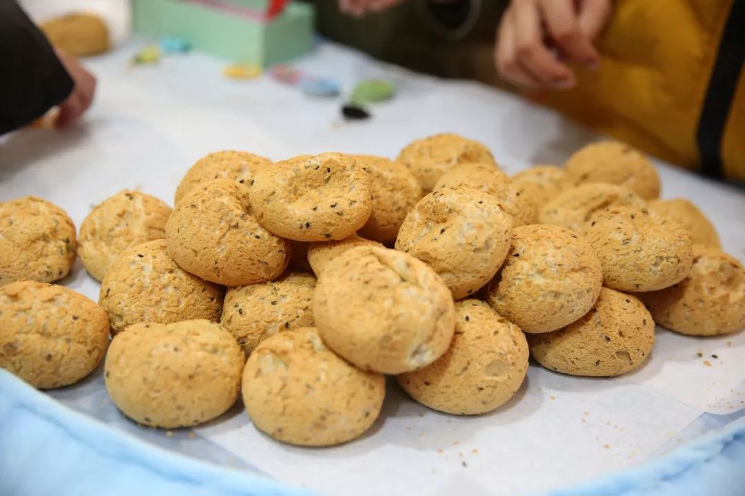 滨江这么多学校上演同一幕，太好玩了~