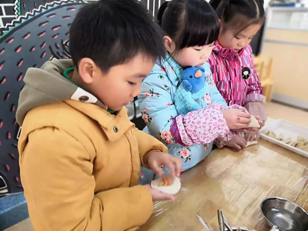 滨江这么多学校上演同一幕，太好玩了~