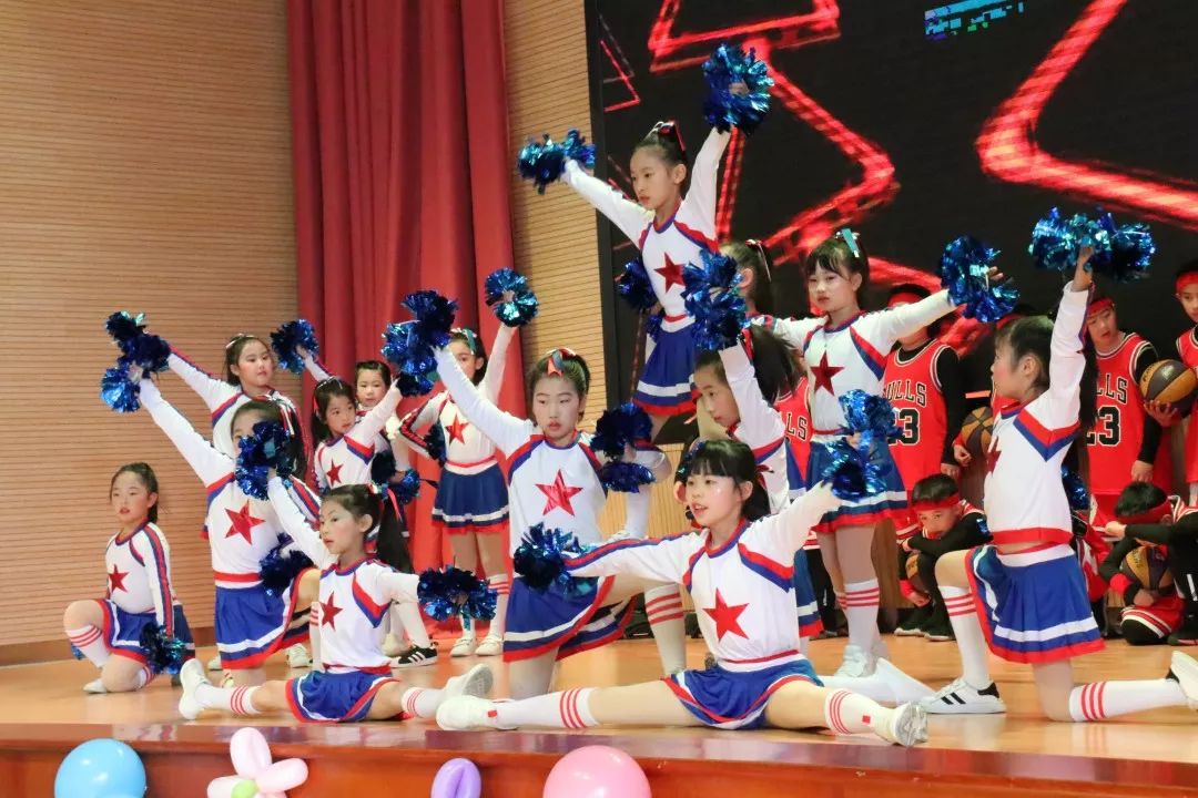 滨江这么多学校上演同一幕，太好玩了~