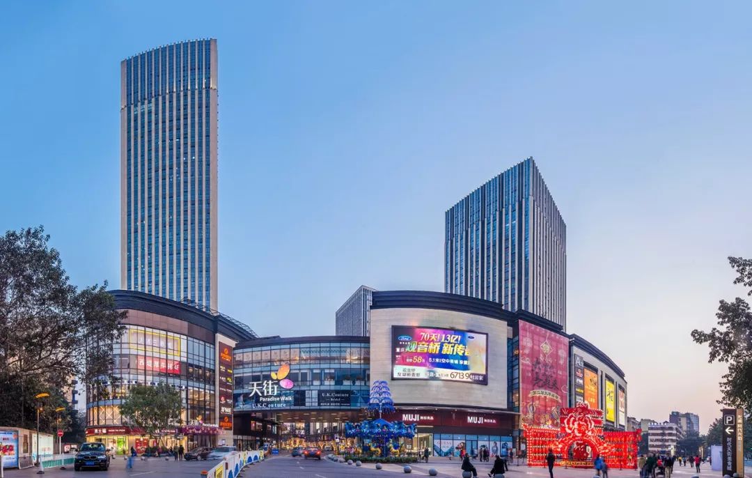 3天112万客流与1亿销售，龙湖重庆时代天街“乐园化经营”元年圆满收官