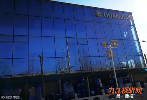 「13早安！九江」男子到九江见女友后直呼救命；永修外国语遭吐槽；“品兔师”年入30万；代购“手绘图”实为营销