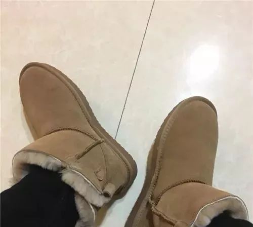 儿童适不适合穿雪地靴,儿童为什么不建议穿雪地靴