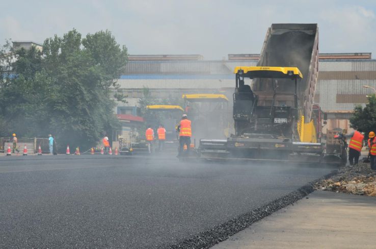 「用机」宝马格设备在秦皇岛F2赛道建设上大显身手