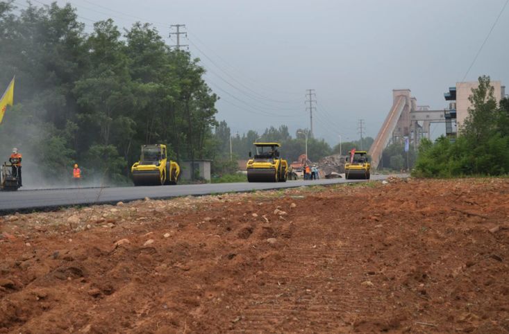 「用机」宝马格设备在秦皇岛F2赛道建设上大显身手