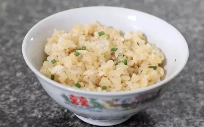 香气扑鼻的猪油拌饭,味道拌饭