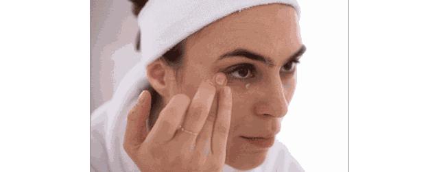 德国变态震动棒，啪啪啪间抚平眼袋、黑眼圈！不用开刀，就能让你年轻十岁！