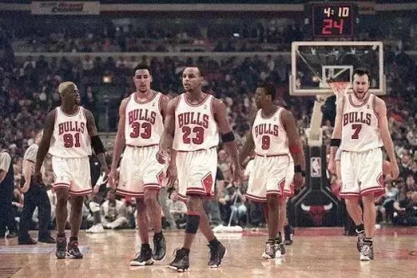 保留了十五年的篮球服,篮球服变化史