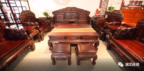 岁末红木家具抢枪抢！红木拐杖、红木筷子、红木手串免费送！