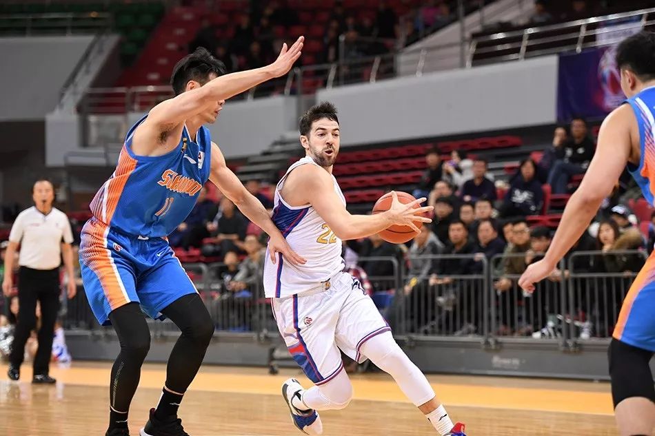 三连胜！天津男篮终于找到赢球密码