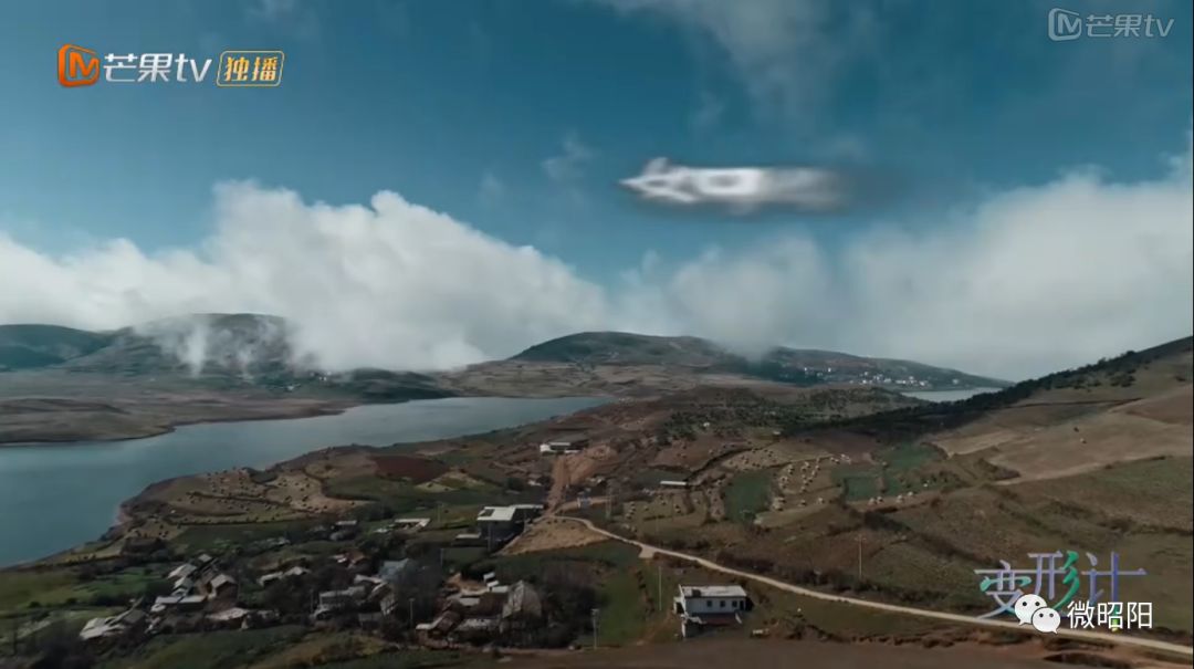 变形计苏宋足球,变形计托孤足球男孩后续