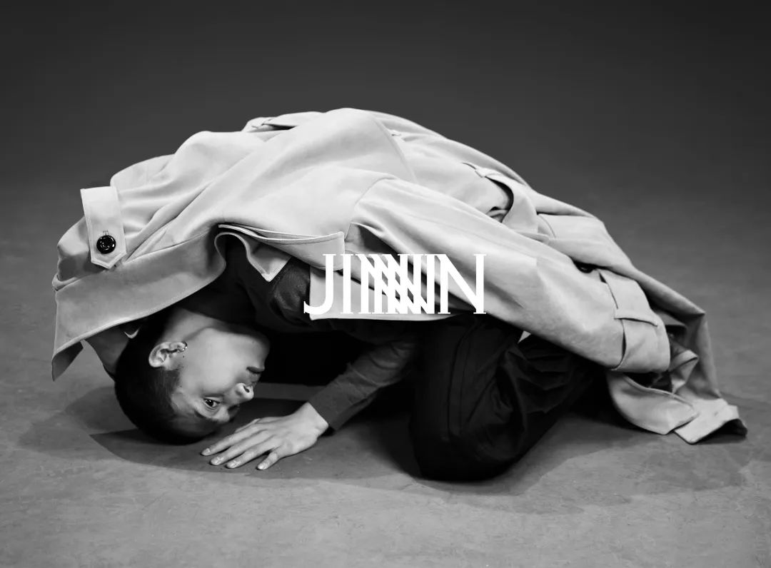 明星都爱Ta的眼镜，但其实Ta是个时装品牌