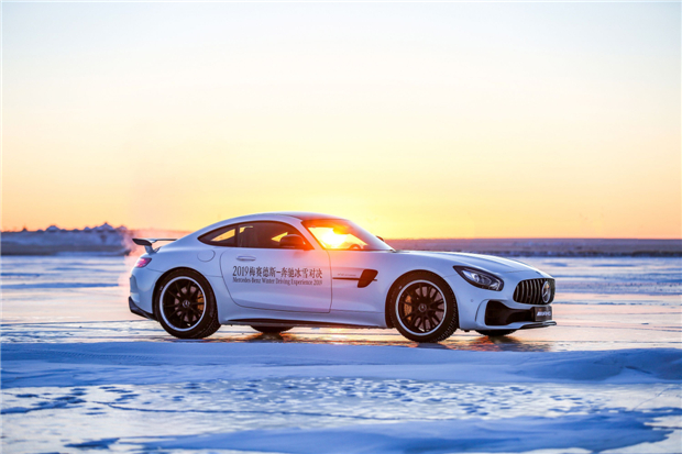 全新奔驰AMGGT跑车,全新奔驰amggt2023