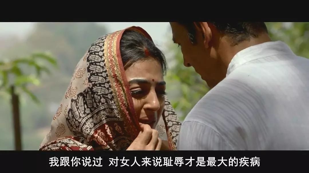 41岁“变态男”穿卫生巾上街，全村*攻围**，最终却让5亿女人为他欢呼？