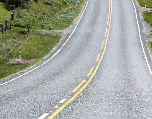 压双黄线扣分能申请免除吗,压双黄扣1分罚多少钱