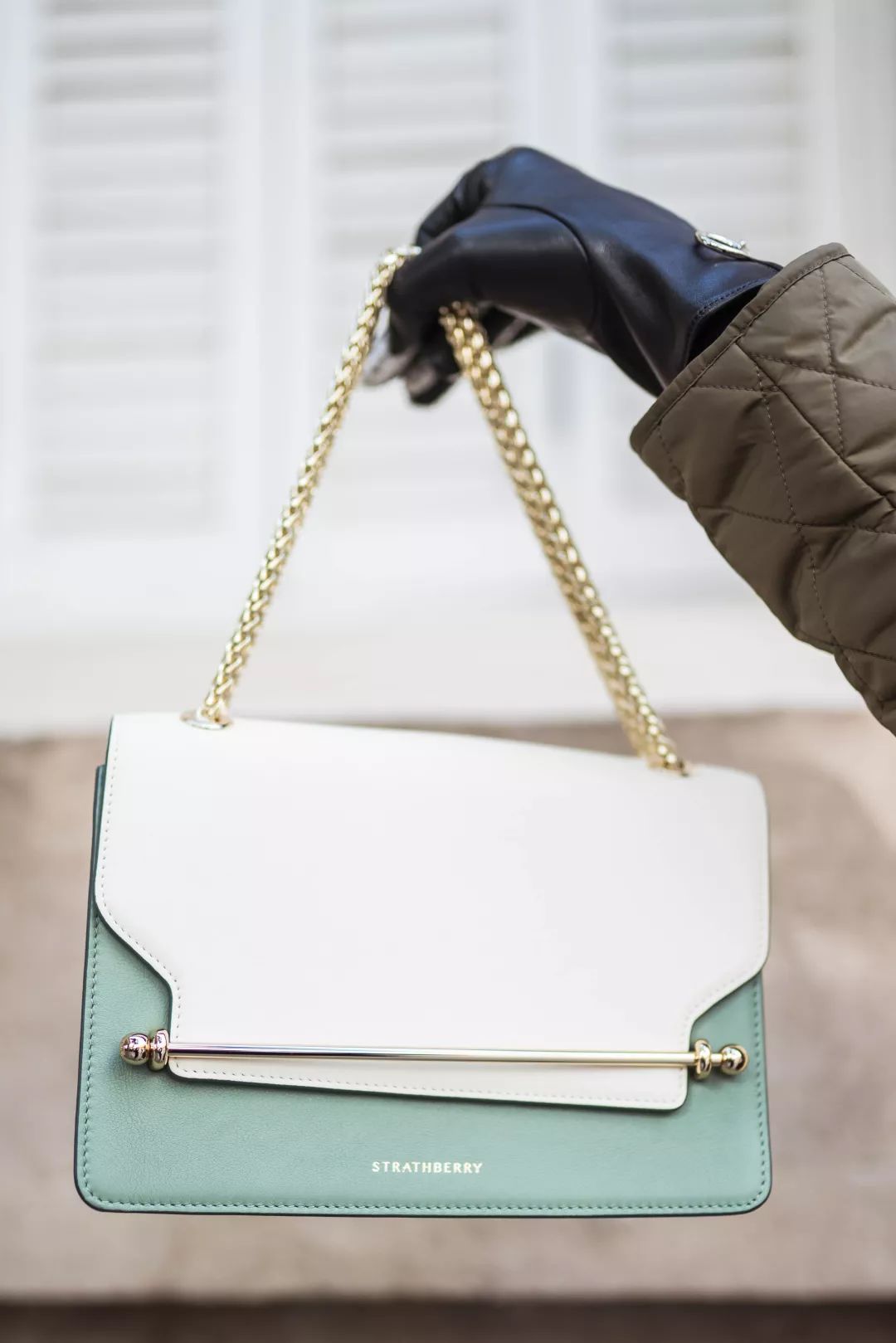 包包买小众包还是经典包,有哪些小众很贵但值得买的包