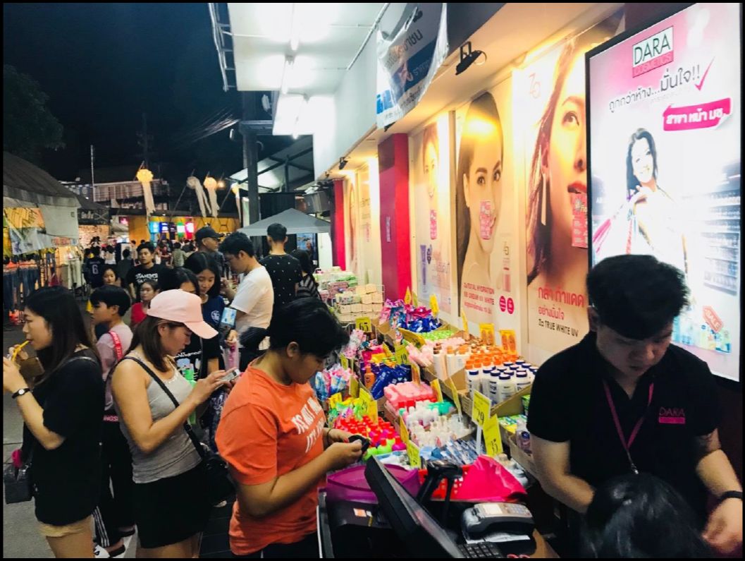 清迈化妆品网红店,清迈美女多吗