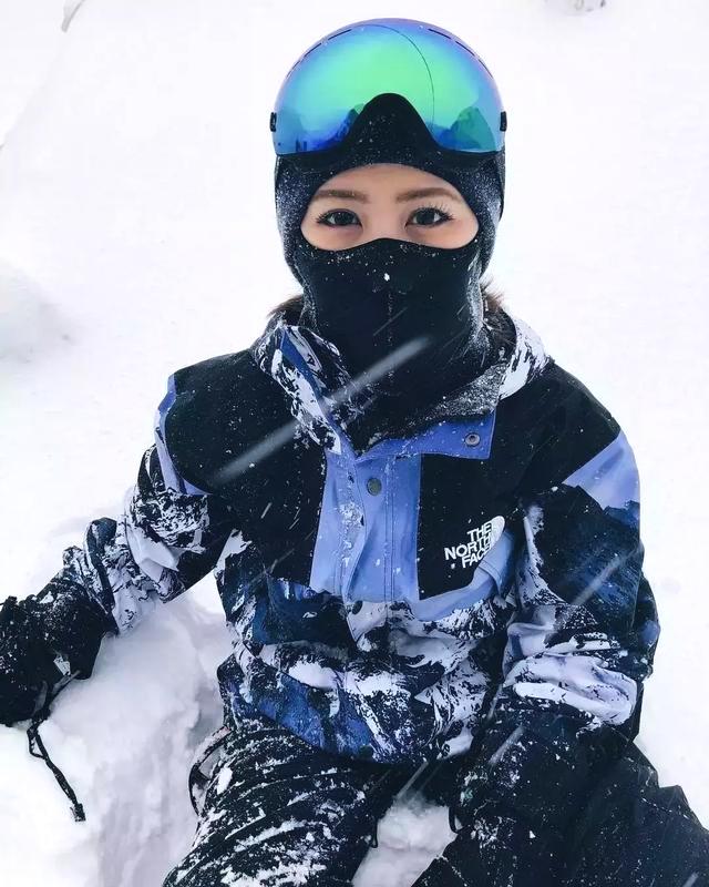 邓紫棋再次穿皮裤造型好霸气,邓紫棋皮裤穿搭图片