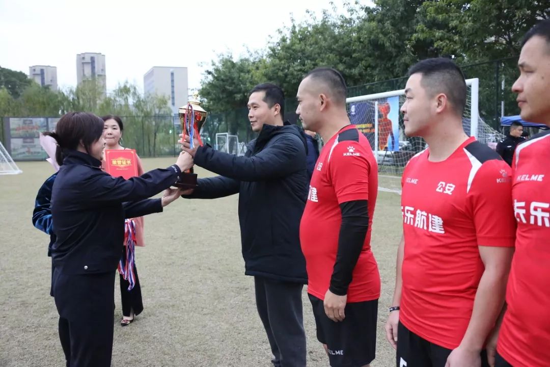 警界雄鹰,警界雄鹰打黑风暴