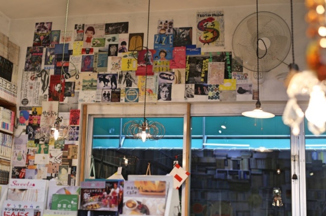 冲绳小书店巡礼：开一家“理想的旧书店”其实非常困难｜吉井忍的二次会