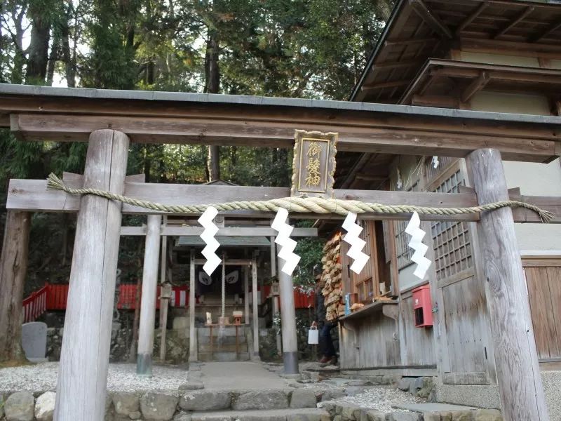 可以招桃花招财的东西,招桃花很灵的御守