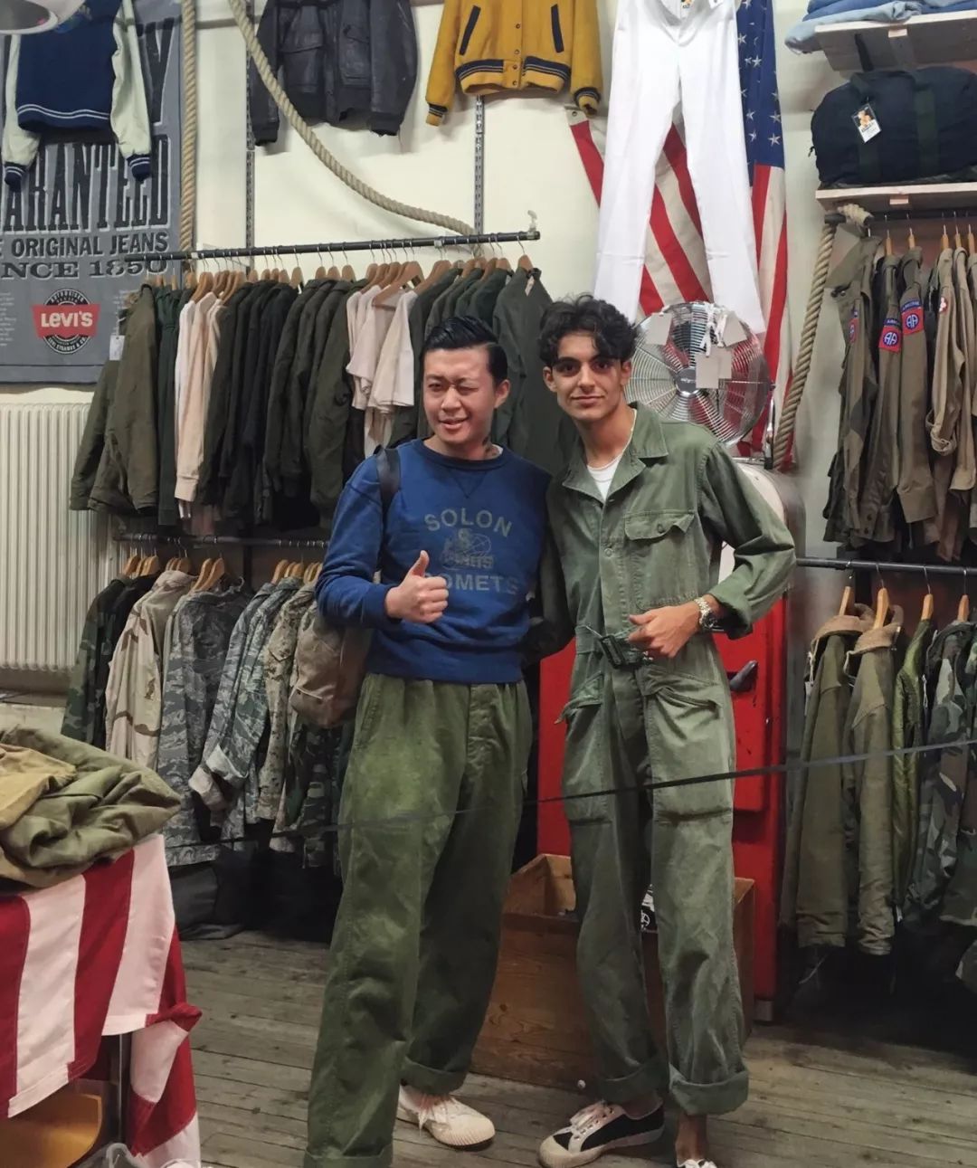 新手开实体小店选品适合选哪些,做全家便利店店长有前途吗