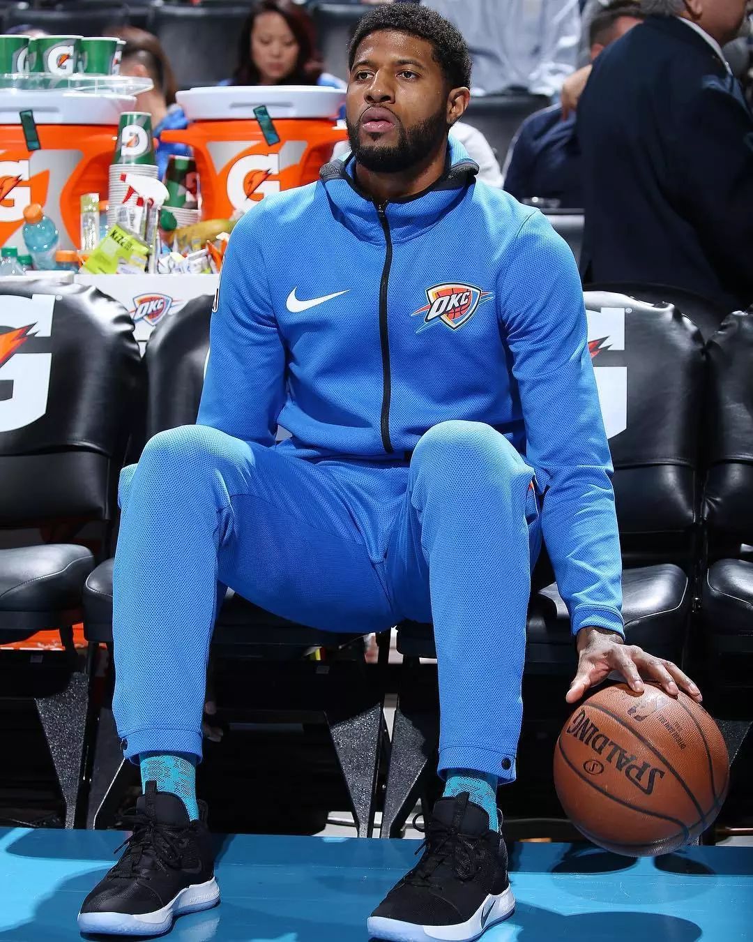 adidas历年新年限定鞋,今日球鞋上脚nba欧文