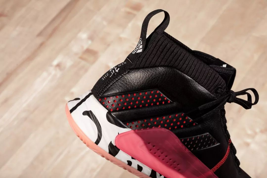 adidas历年新年限定鞋,今日球鞋上脚nba欧文