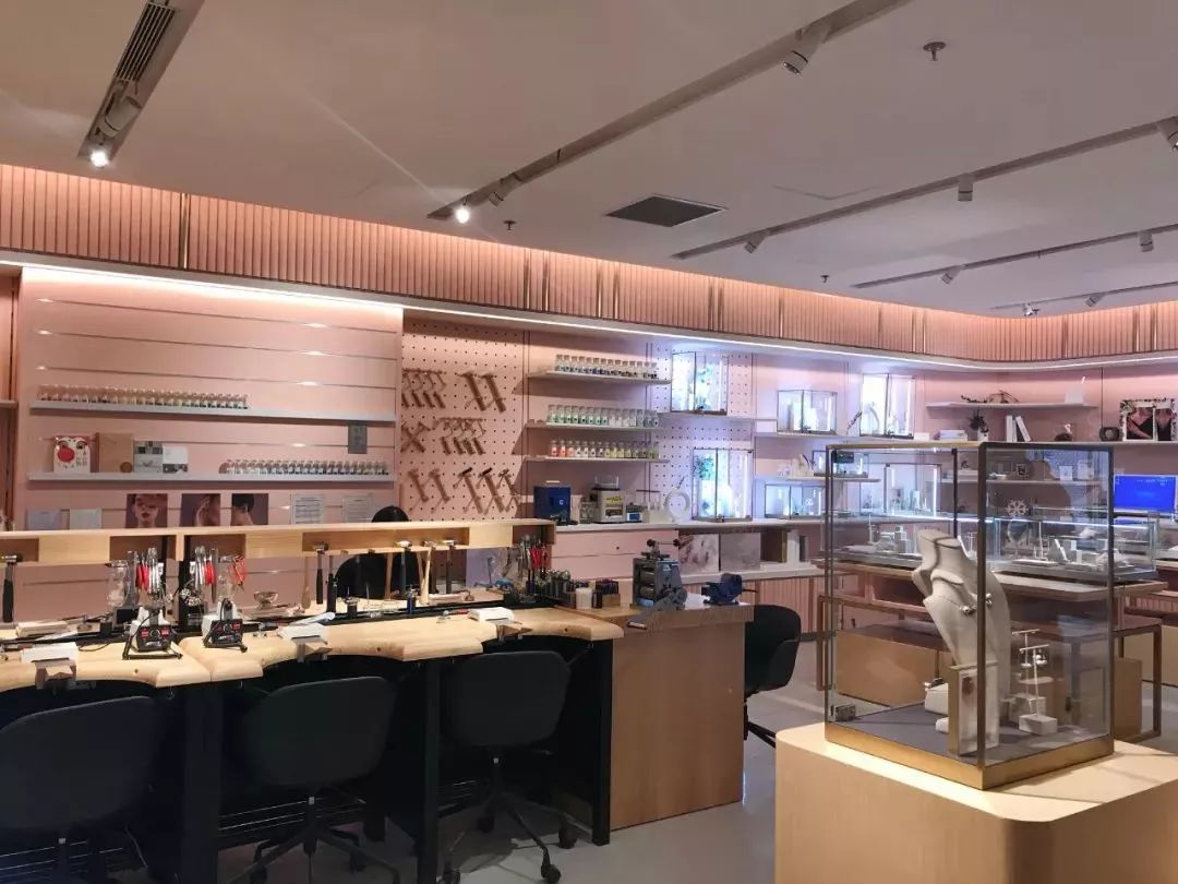 旅行/阅读/小众设计……逛逛这些能满足你精致生活幻想的美学概念店