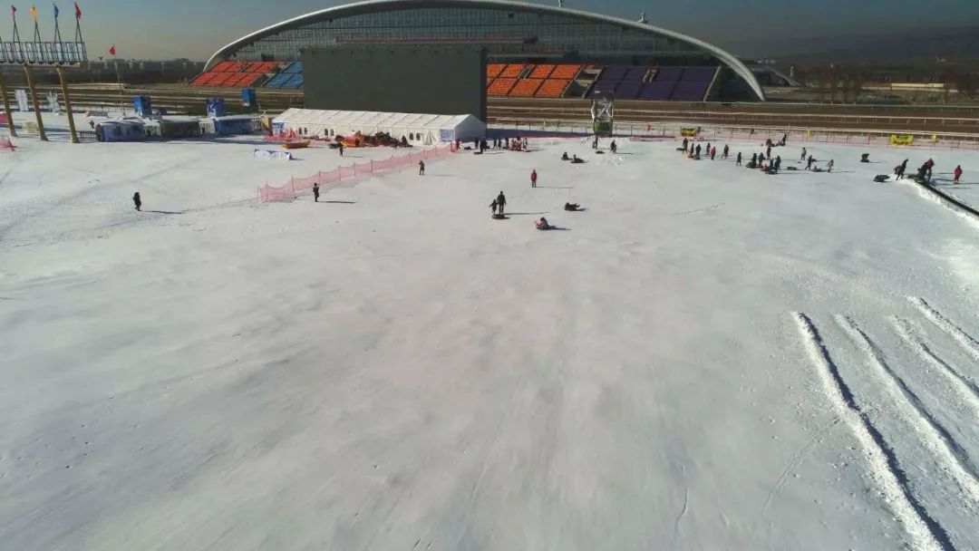 呼和浩特欢乐冰雪季,呼和浩特第四届冰雪运动季