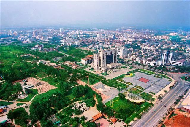 山东16地市平均工资、房价曝光！临沂竟然排在……